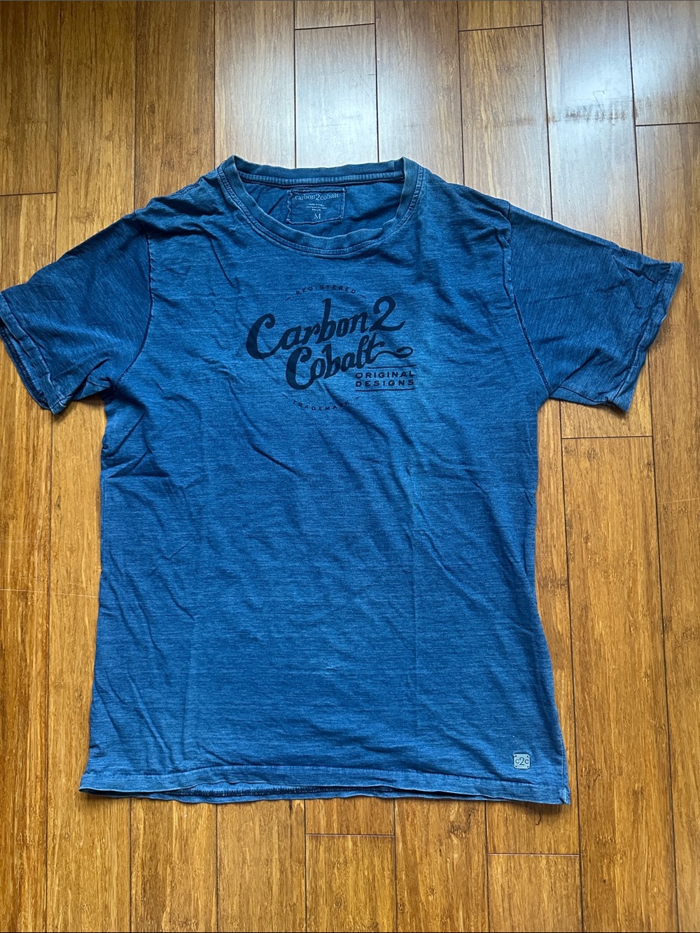 Carbon2Cobalt Men's Blue Graphic Crewneck T-Shirt